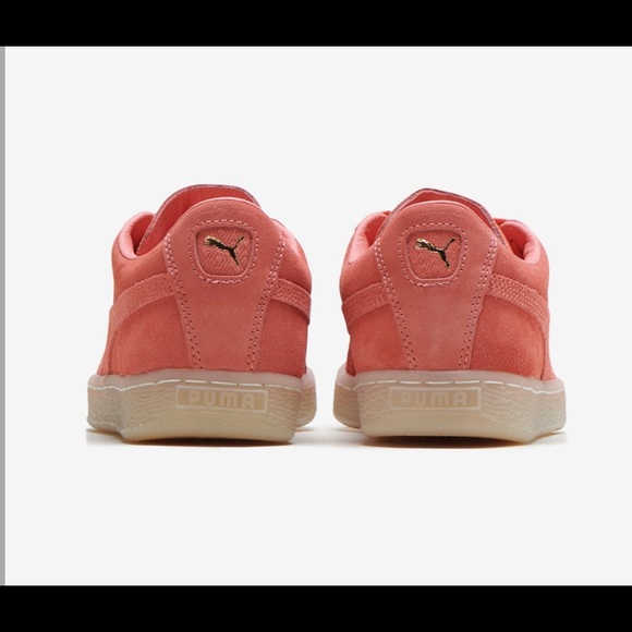 NIB Puma Suede Pink Sneakers - Picture 3 of 4